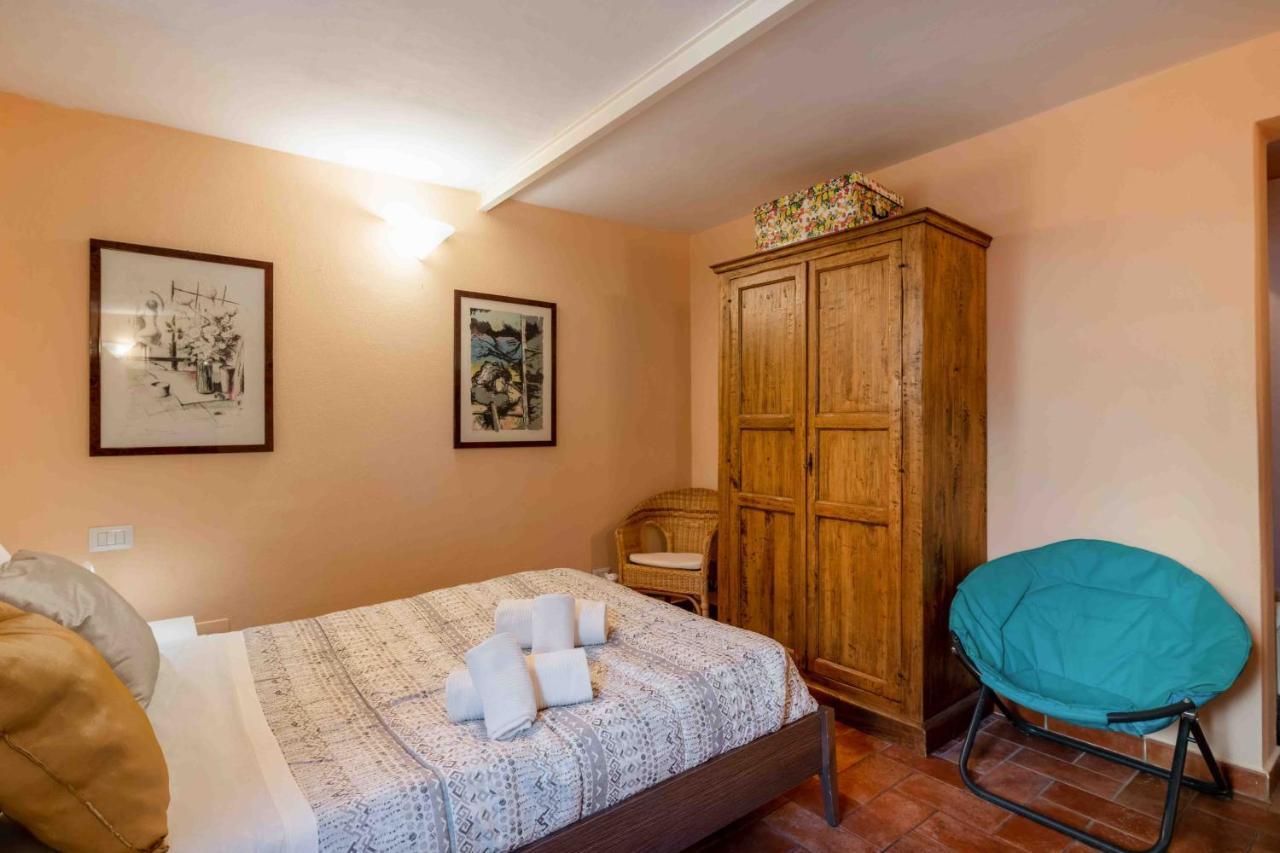 Apartamento San Frediano Cozy Studio With Private Patio Florencia